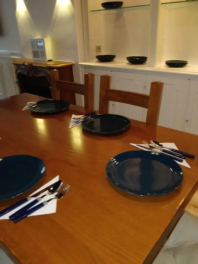 Avi City Burgplatz Apartments 뒤셀도르프
